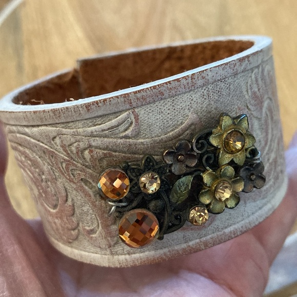 🟢3/$30 Embellished Leather Cuff Bracelet NEW handcrafted - Picture 1 of 12